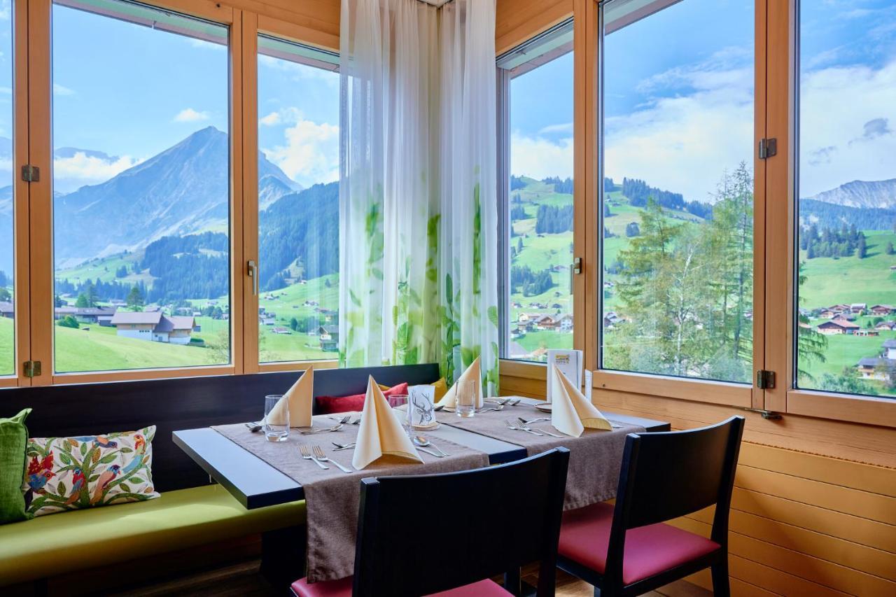 Ferien- Und Familienhotel Alpina Adelboden Esterno foto